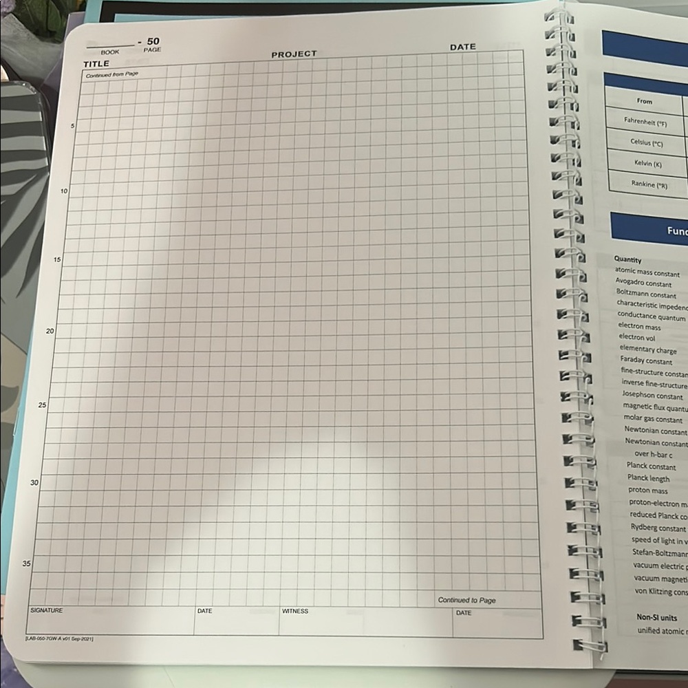 BookFactory Chemistry Lab Notebook - Picture 4 of 6